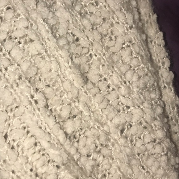 EXTREMELY soft and cozy cardigan - Picture 2 of 3